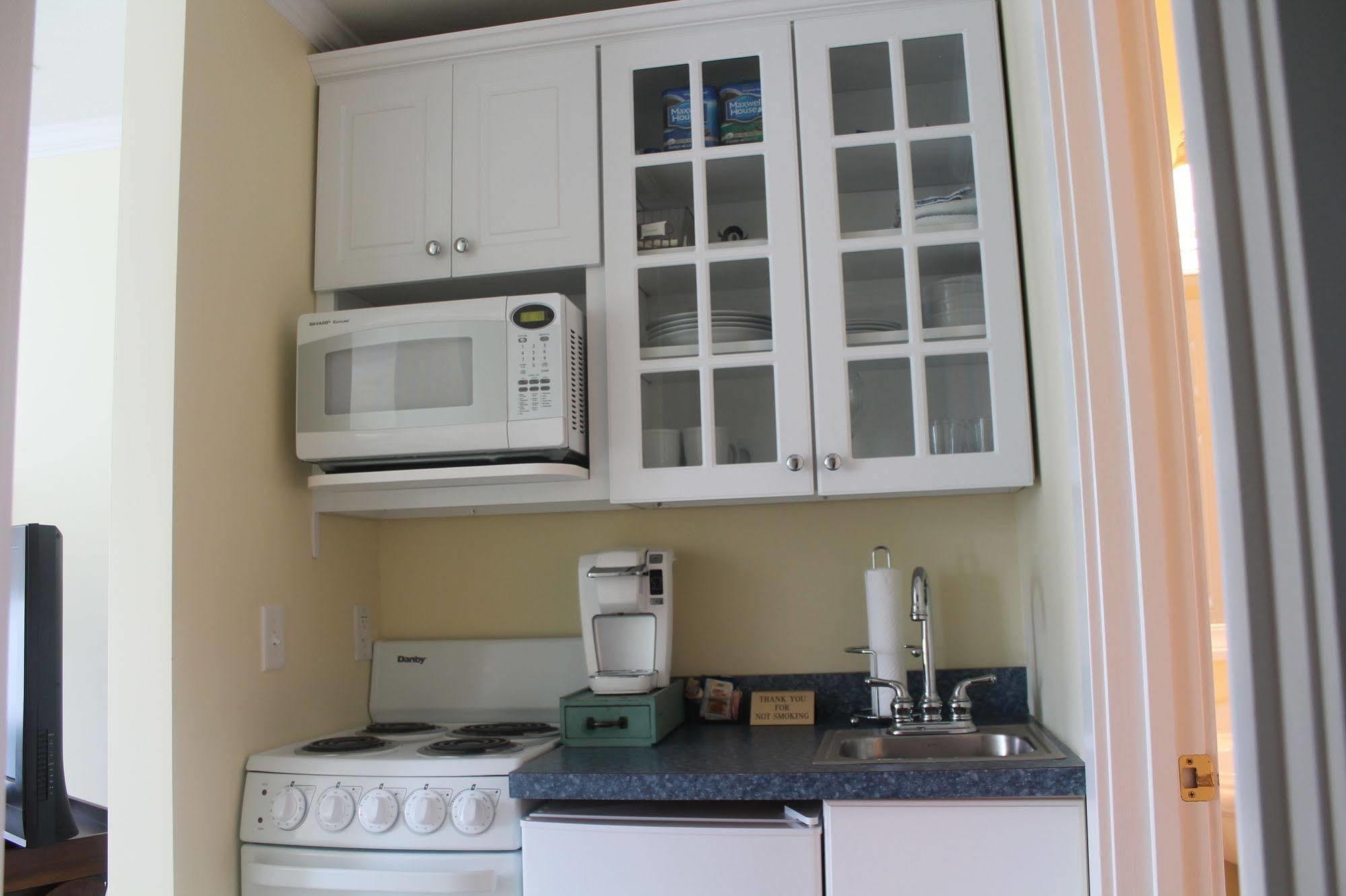 Captain'S Cottage Suites Grand Haven Ngoại thất bức ảnh